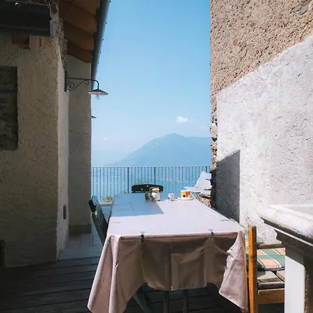 Dom wakacyjny Il Rifugio Sul Di Sopra